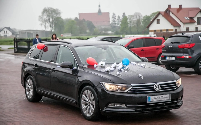 Volkswagen Passat cena 64900 przebieg: 77000, rok produkcji 2018 z Rawicz małe 631